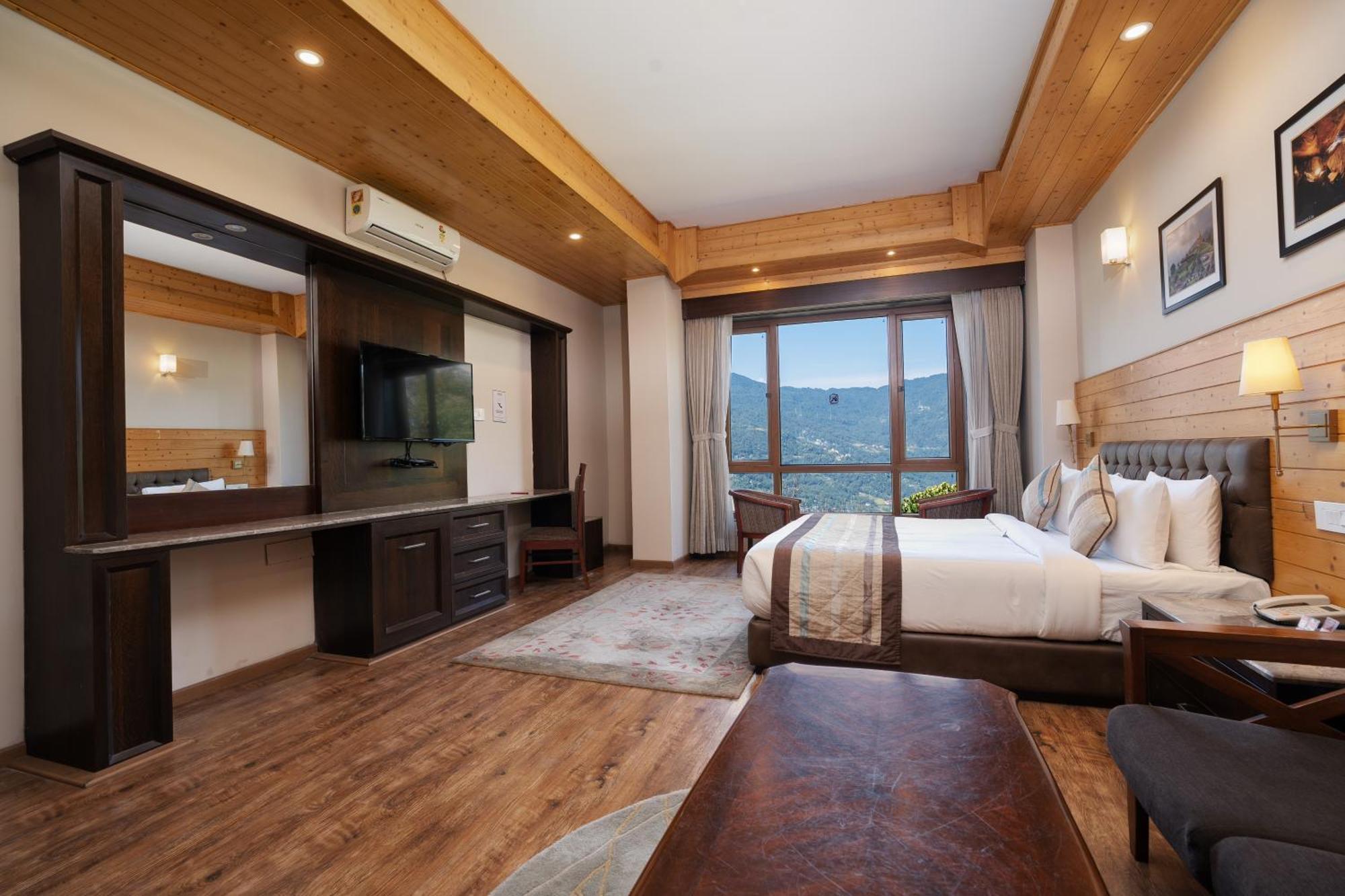 Summit Alpine Abode Hotel 5 Mins From Mg Marg Gangtok Ngoại thất bức ảnh